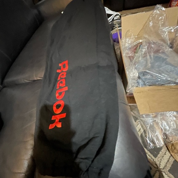 Reebok Black Sweatpants with Red Logo 2XL - Picture 12 of 12